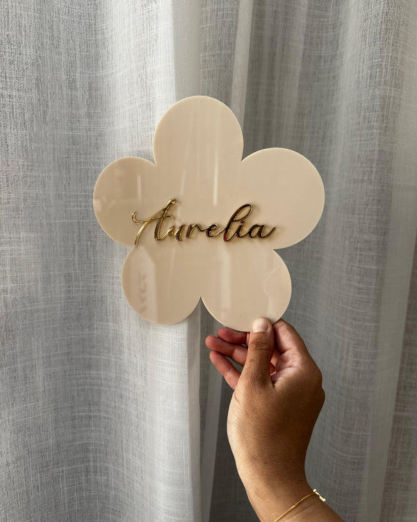 Flower Name Plaque - littledreamersinteriors