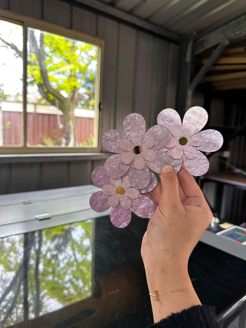 Double layer daisy - littledreamersinteriors