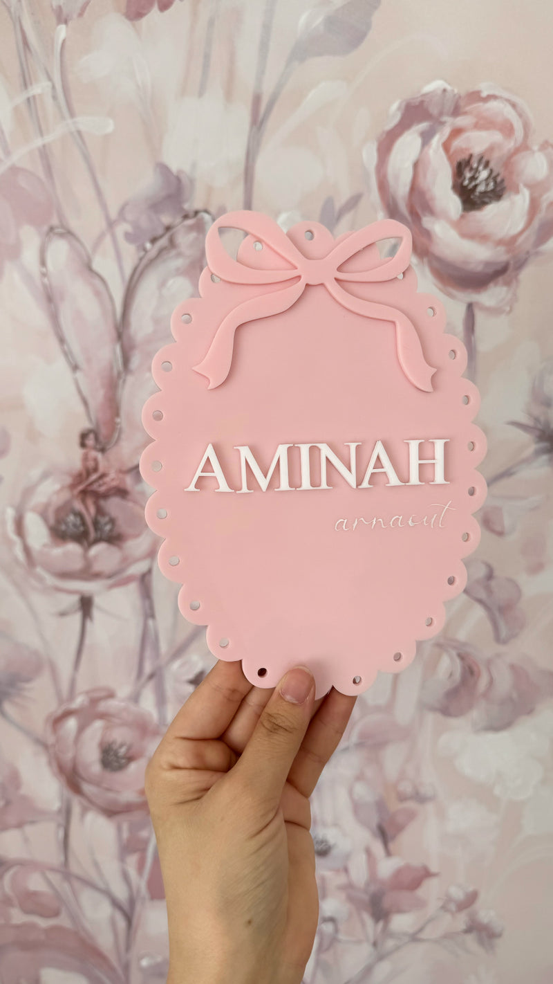 Vintage Bow Birth Announcement Plaque - littledreamersinteriors