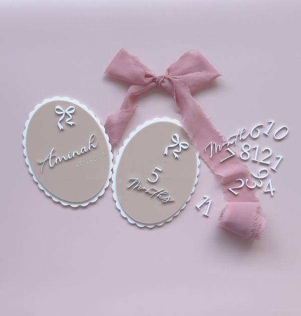 Scallop Bow Announcement Plaque - littledreamersinteriors