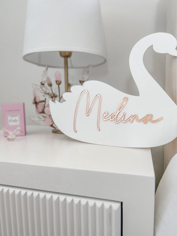 Swan Name plaque - littledreamersinteriors